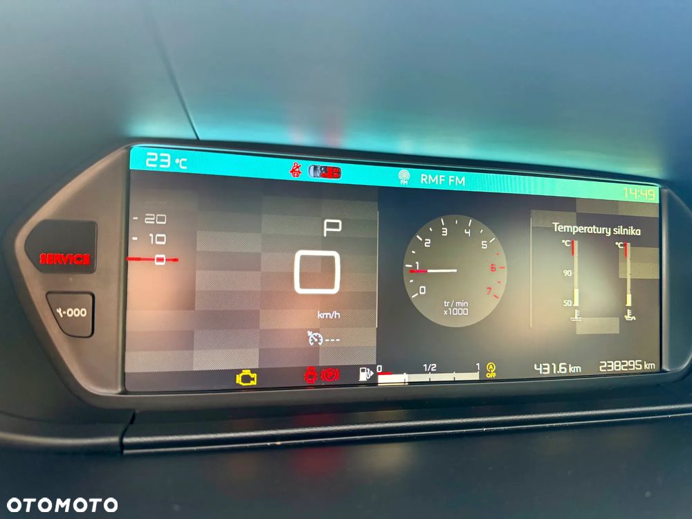 Citroën C4 Grand Picasso - 15