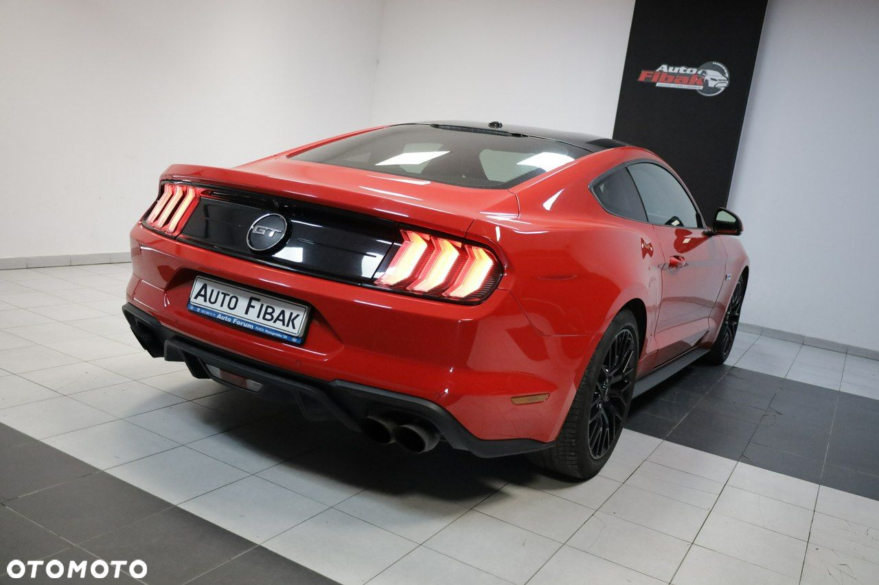 Ford Mustang 5.0 V8 GT - 23