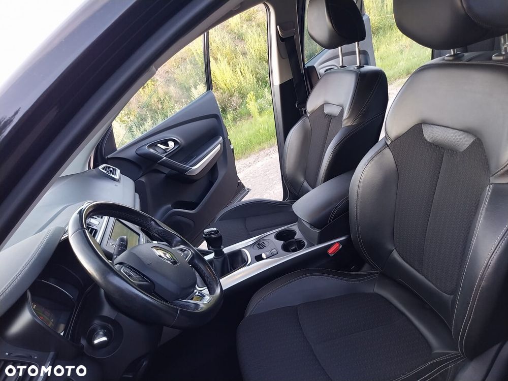 Renault Kadjar 1.2 Energy TCe Adventure - 26