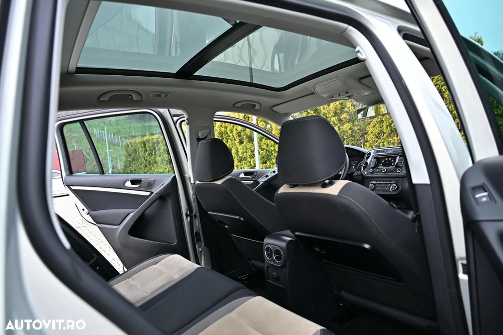 Volkswagen Tiguan 2.0 TDI 4Motion DSG Sport & Style - 18