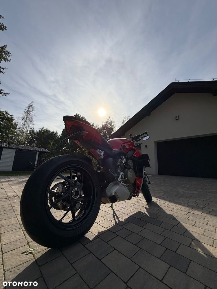 Ducati Streetfighter V4 - 14