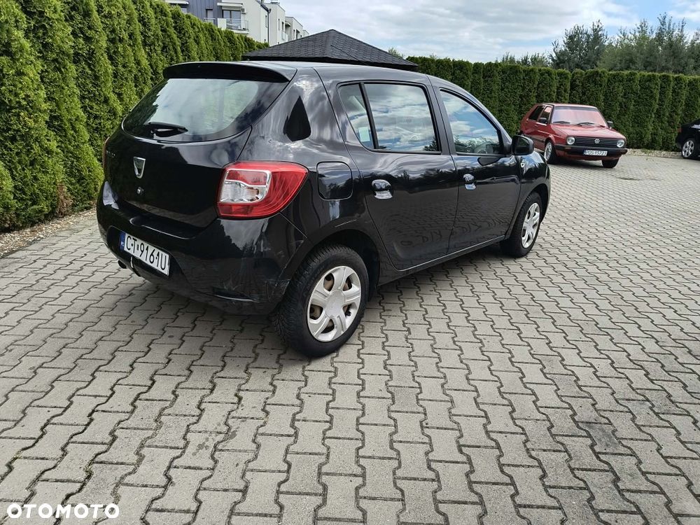 Dacia Sandero - 4