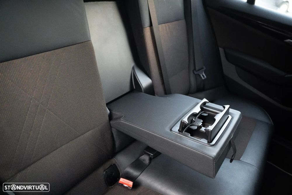 BMW X1 16 d sDrive - 26