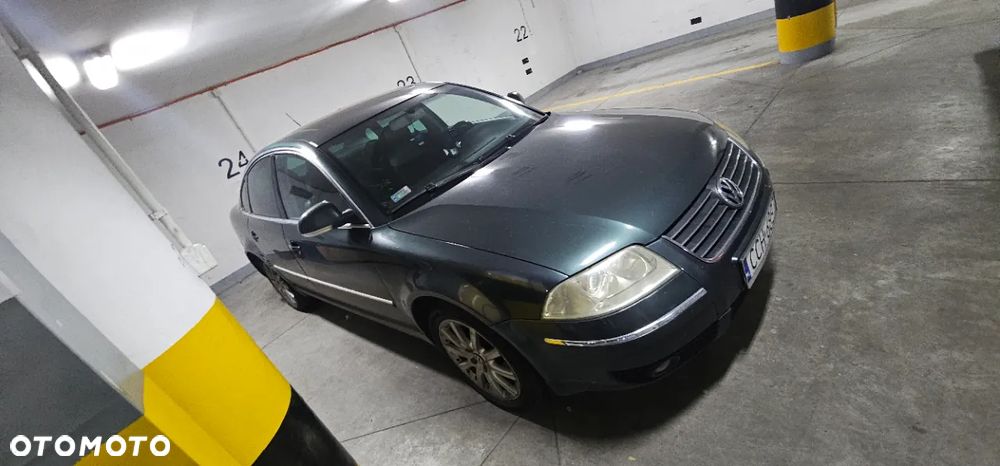 Volkswagen Passat - 9