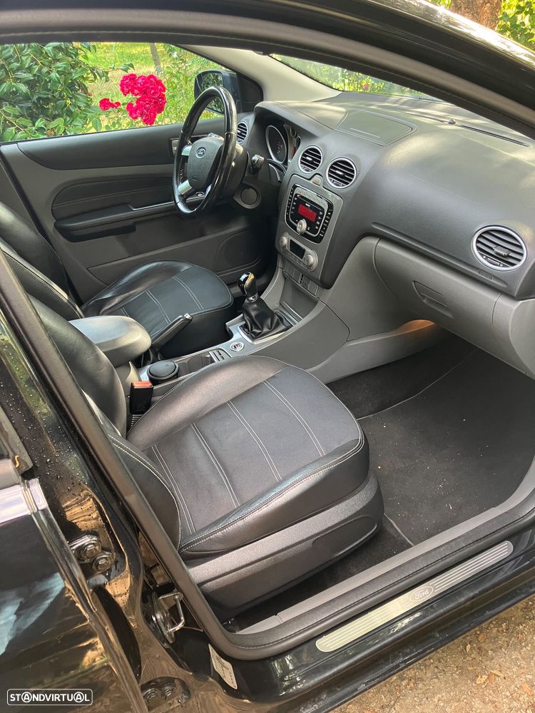 Ford Focus SW 1.6 TDCi Titanium - 6