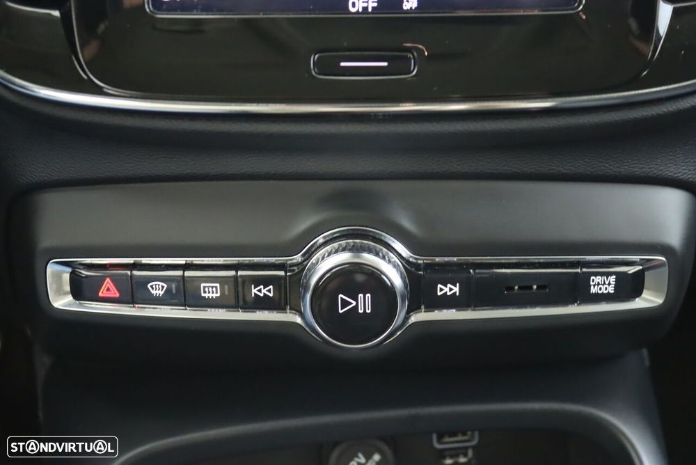 Volvo XC 40 1.5 T4 PHEV Inscription Expression - 22