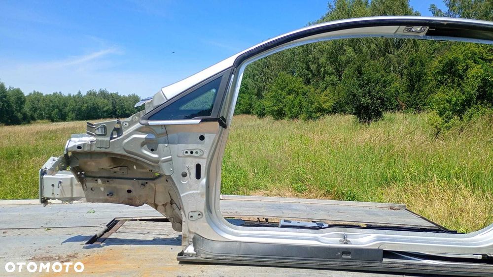 Podłużnica lewa, próg, szyna, wnęka FORD B-MAX Moondust Silver (Metallic) MC - 1