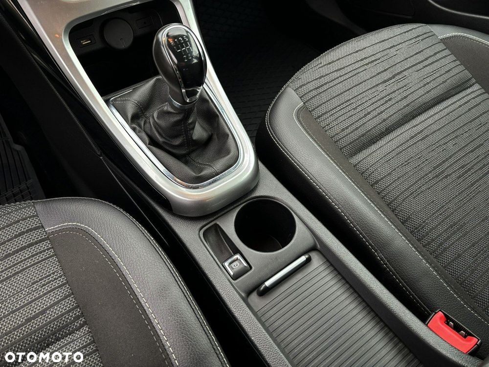 Opel Astra 1.4 T Energy EU6 - 16