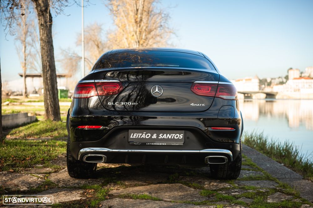 Mercedes-Benz GLC 300 de 4Matic 9G-TRONIC AMG Line Plus - 48