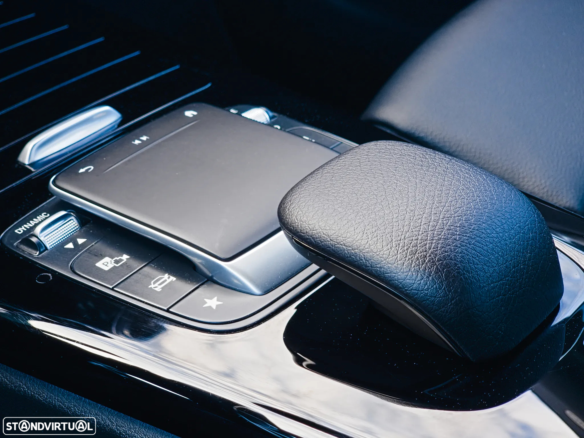Mercedes-Benz A 250 Limousine e Progressive - 36
