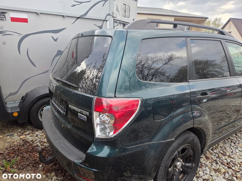 Subaru Forester 2.0D Exclusive - 5