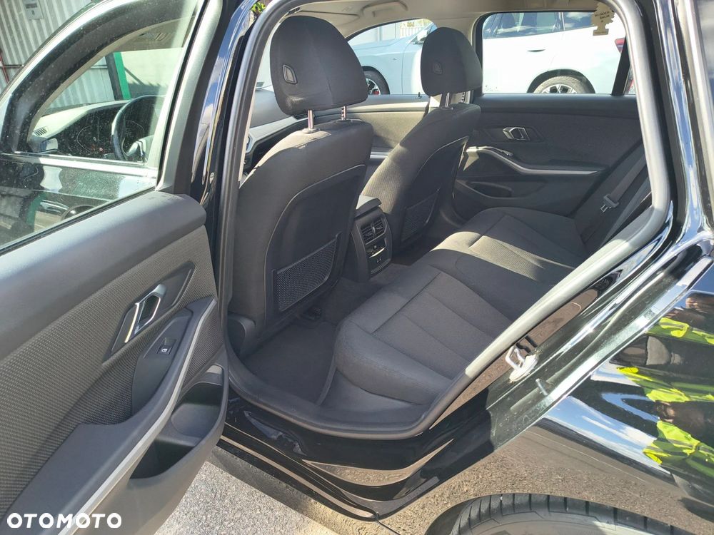 BMW Seria 3 - 9