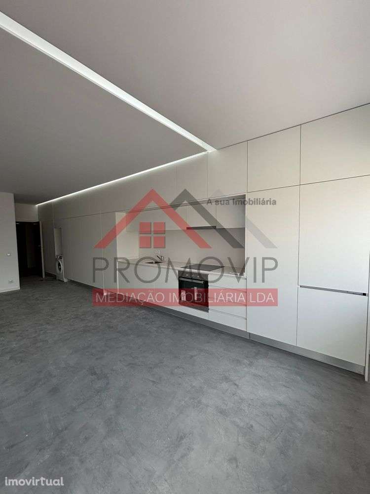 T0 para Arrendamento Centro de Santo Tirso - Grande imagem: 4/7