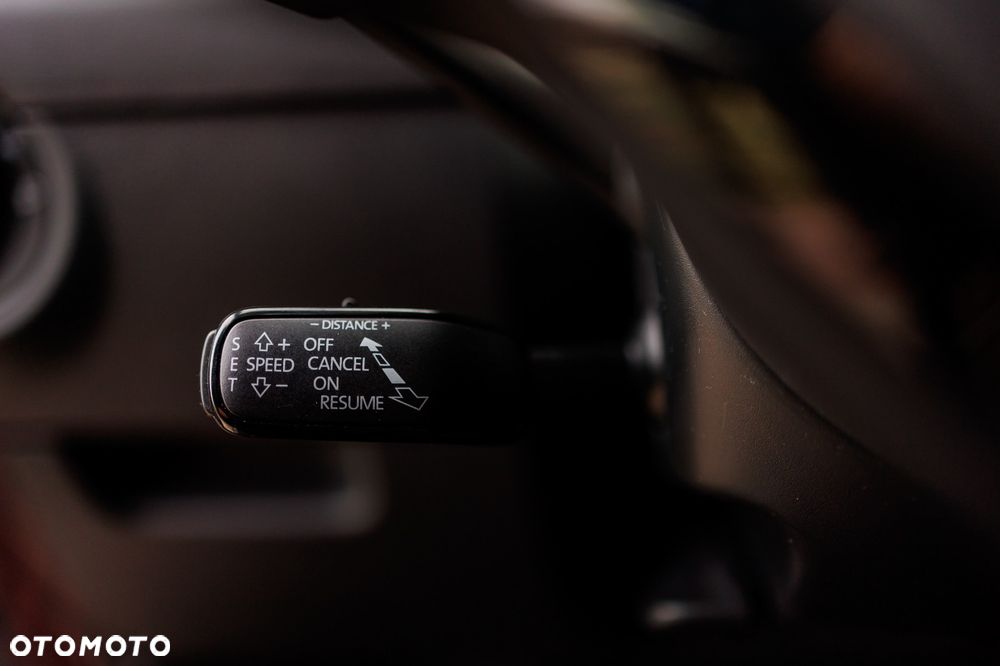 Skoda Octavia 2.0 TDI DSG RS - 20