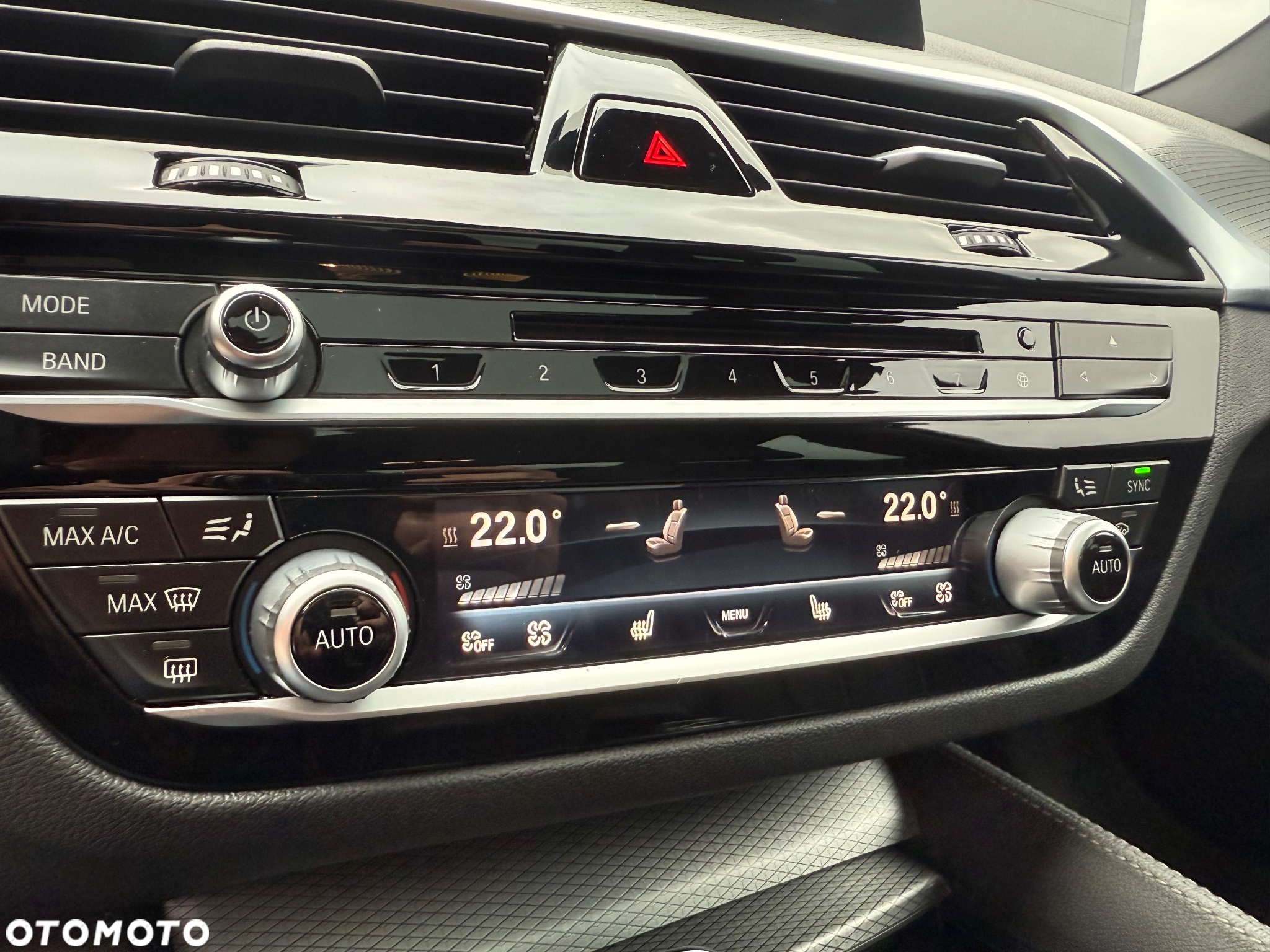 BMW Seria 5 530i xDrive M Sport sport - 30