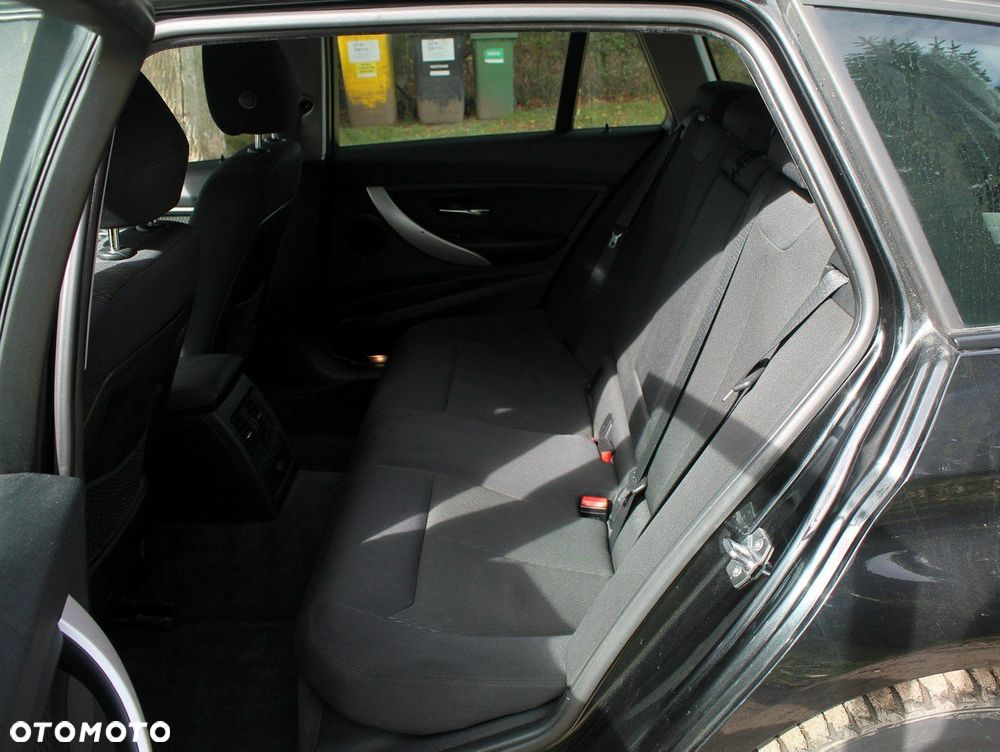 BMW Seria 3 - 7