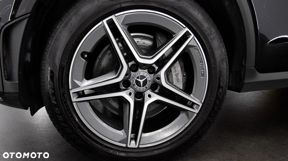 Mercedes-Benz GLC 300 e 4-Matic AMG Line - 10
