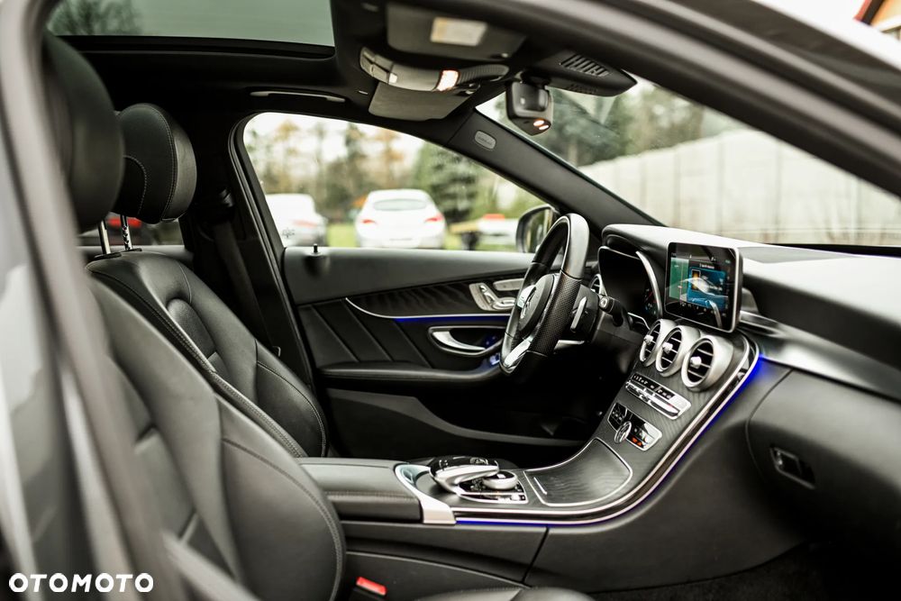 Mercedes-Benz Klasa C 200 d 9G-TRONIC AMG Line - 37