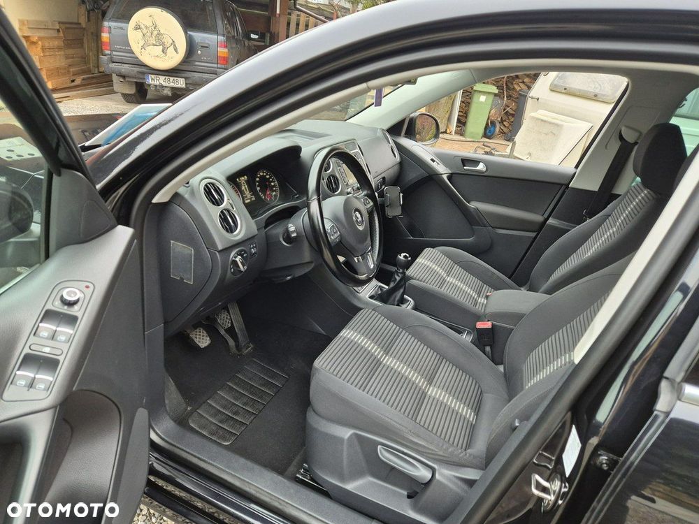 Volkswagen Tiguan - 10