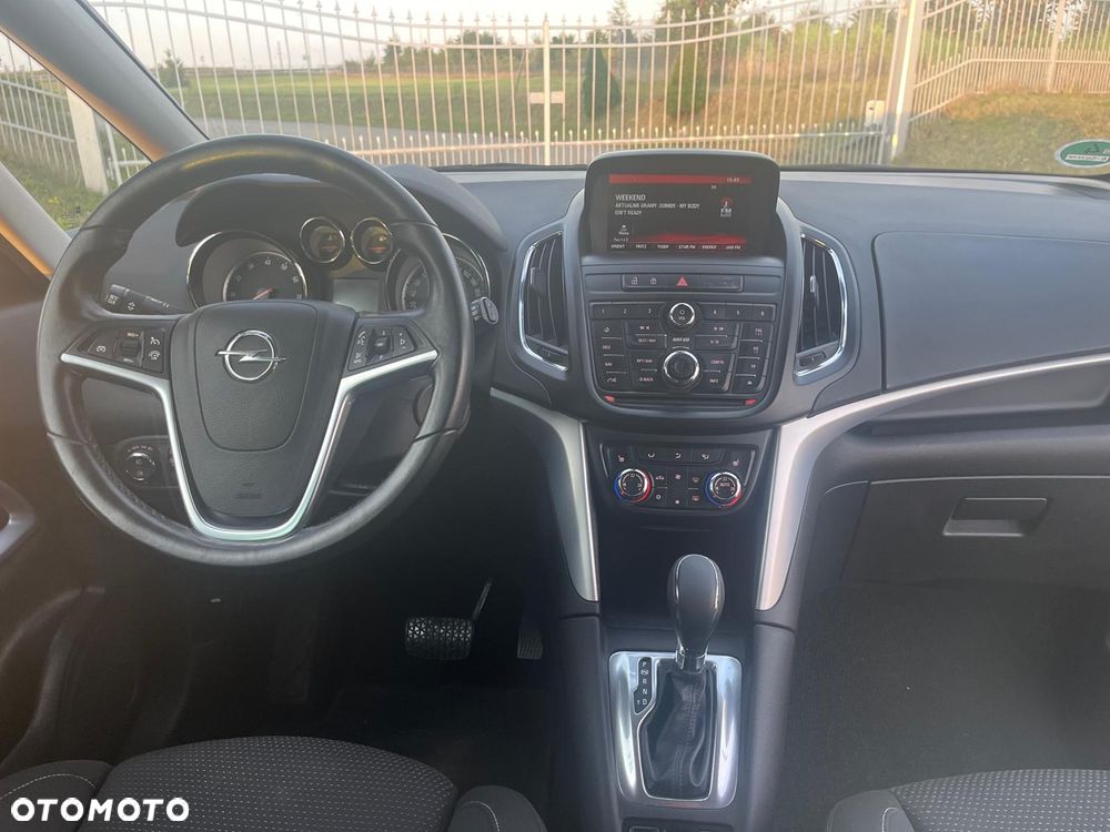 Opel Zafira Tourer 1.4 Turbo Automatik Business Edition - 19