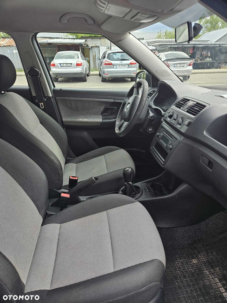 Skoda Fabia - 6