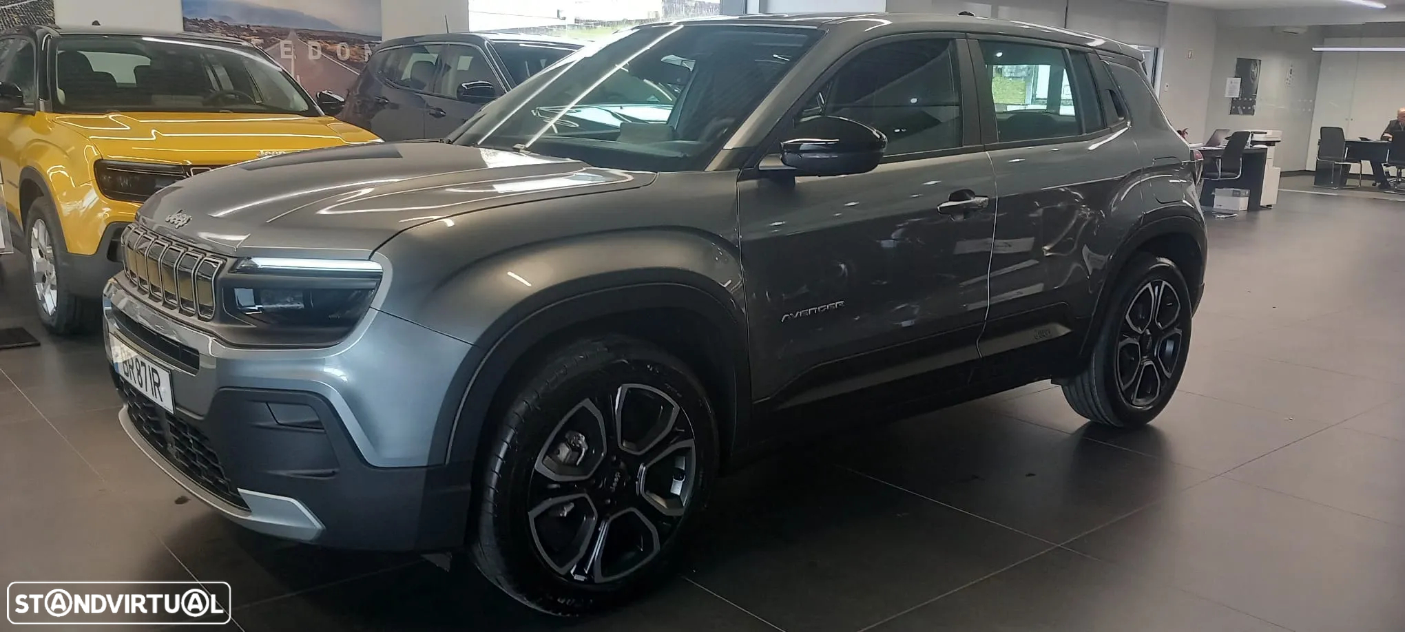 Jeep Avenger 1.2 e-Hybrid Altitude DCT - 4