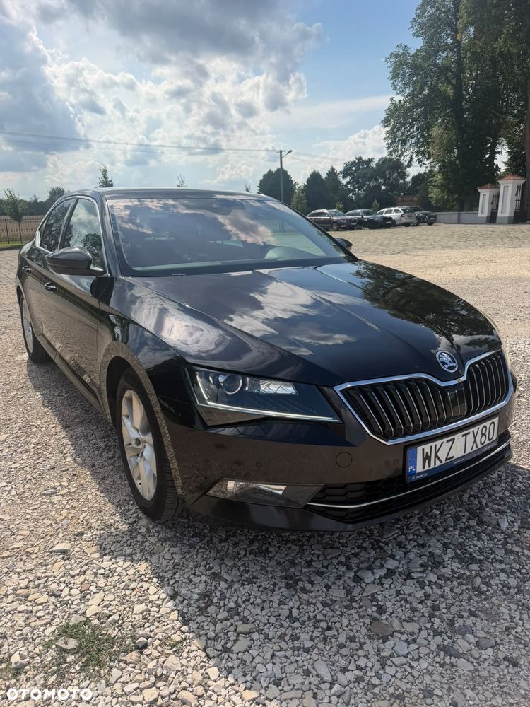 Skoda Superb 2.0 TDI Ambition DSG - 2
