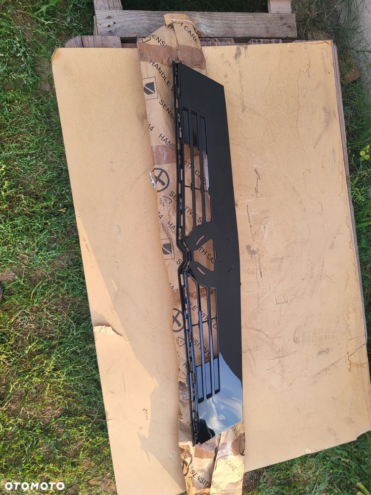 Atrapa GRIL GRILL Opel Astra VI L 22- - 1