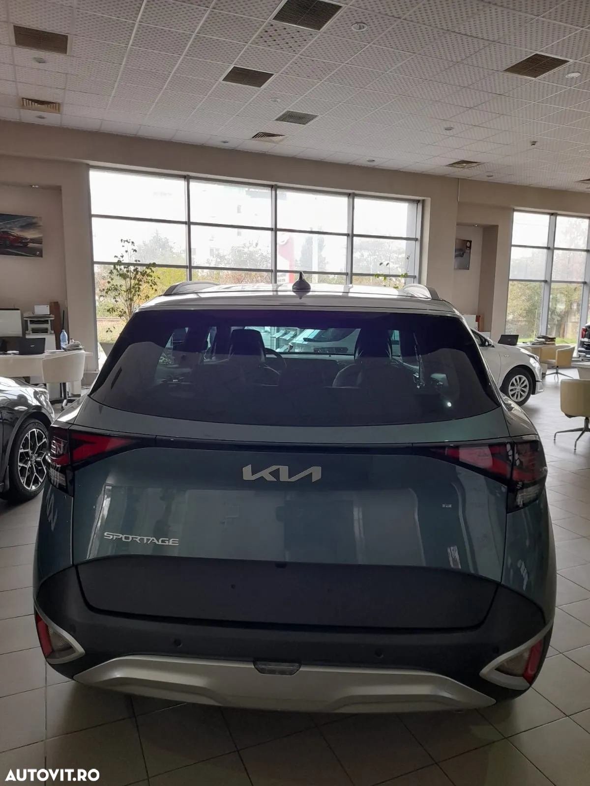 Kia Sportage 1.6 T-GDI MHEV 6MT 4x2 Style - 4