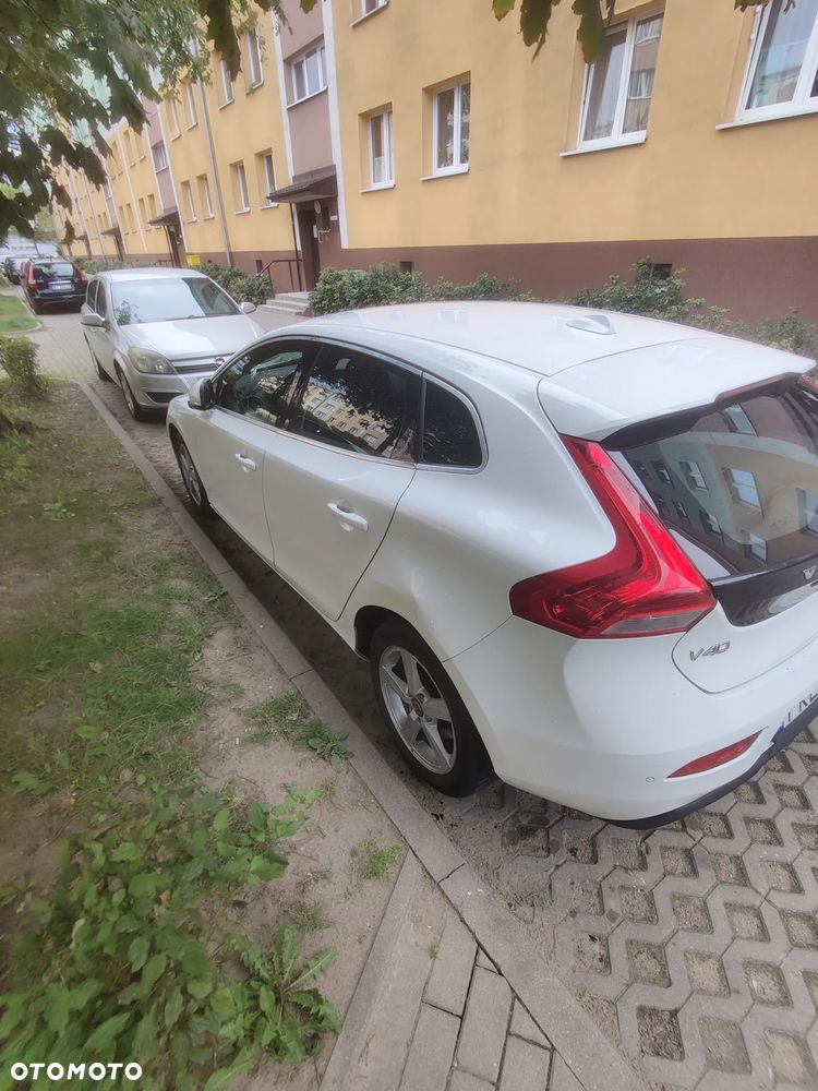 Volvo V40 2013 photo 4
