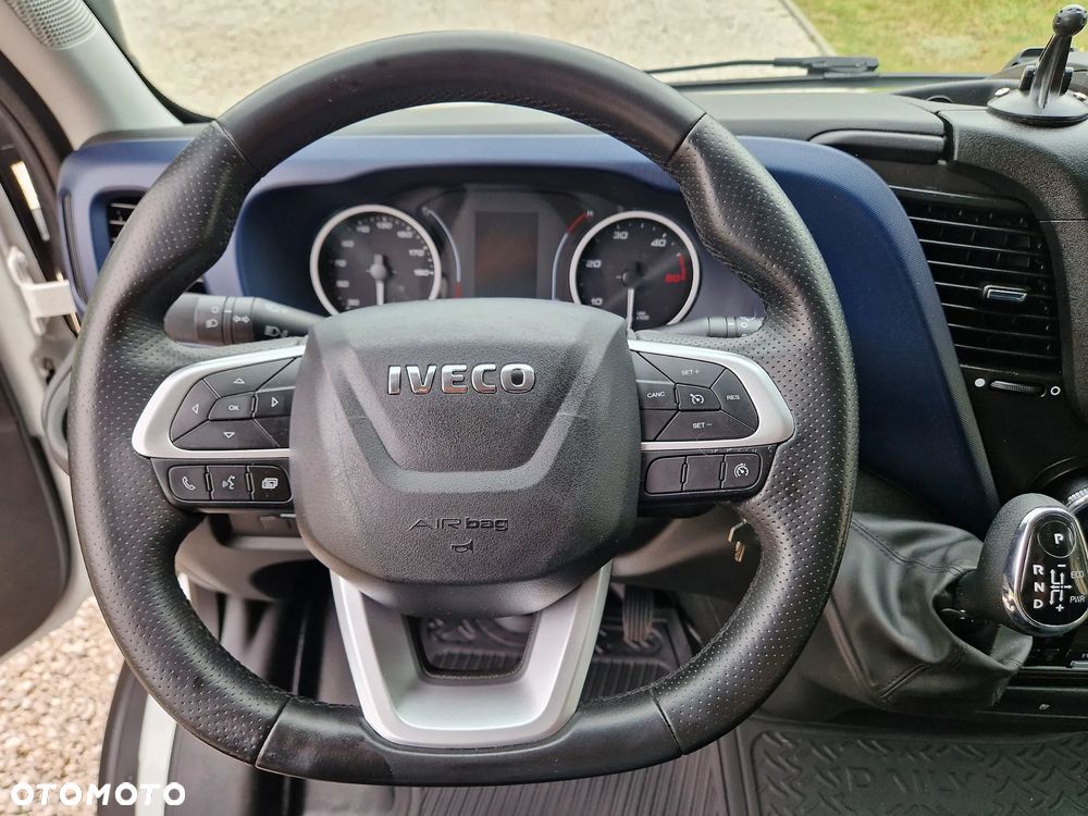 Iveco DAILY - 21