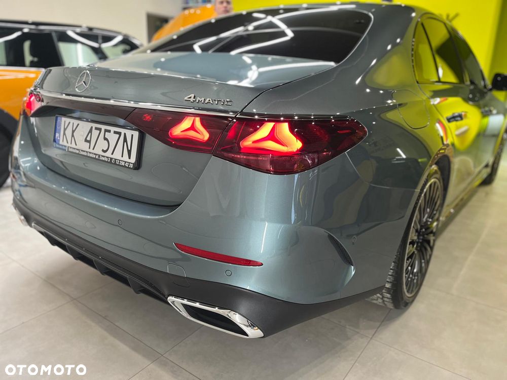 Mercedes-Benz Klasa E 200 mHEV 4-Matic AMG 9G-Tronic - 18