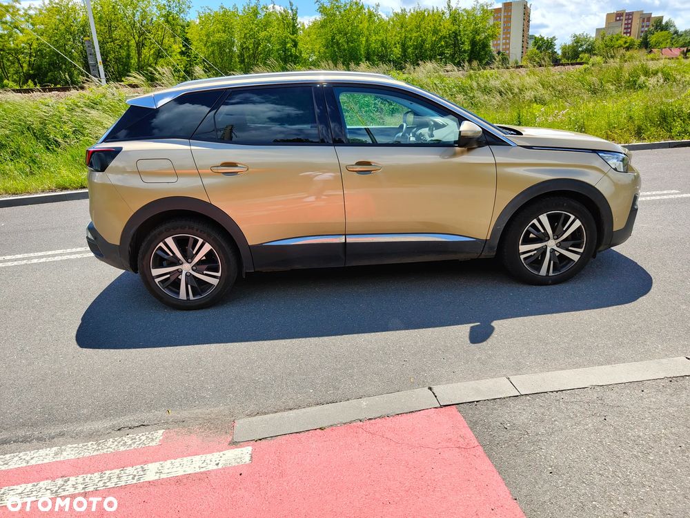 Peugeot 3008 1.6 BlueHDi Allure S&S EAT6 - 31