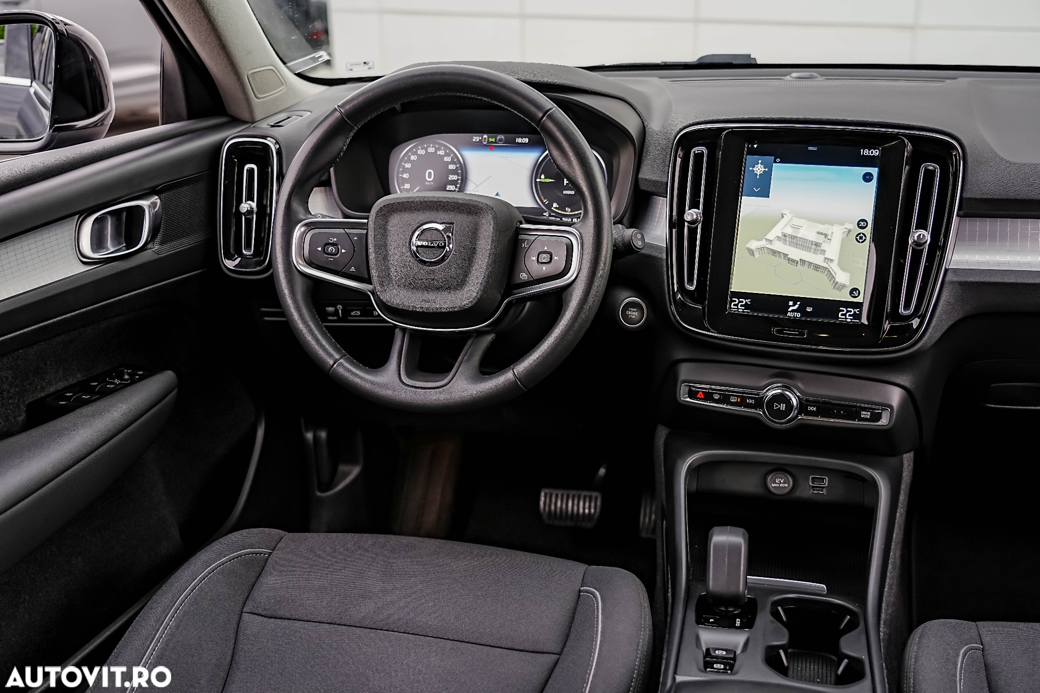 Volvo XC 40 Recharge T5 Twin Engine AT7 Inscription - 9