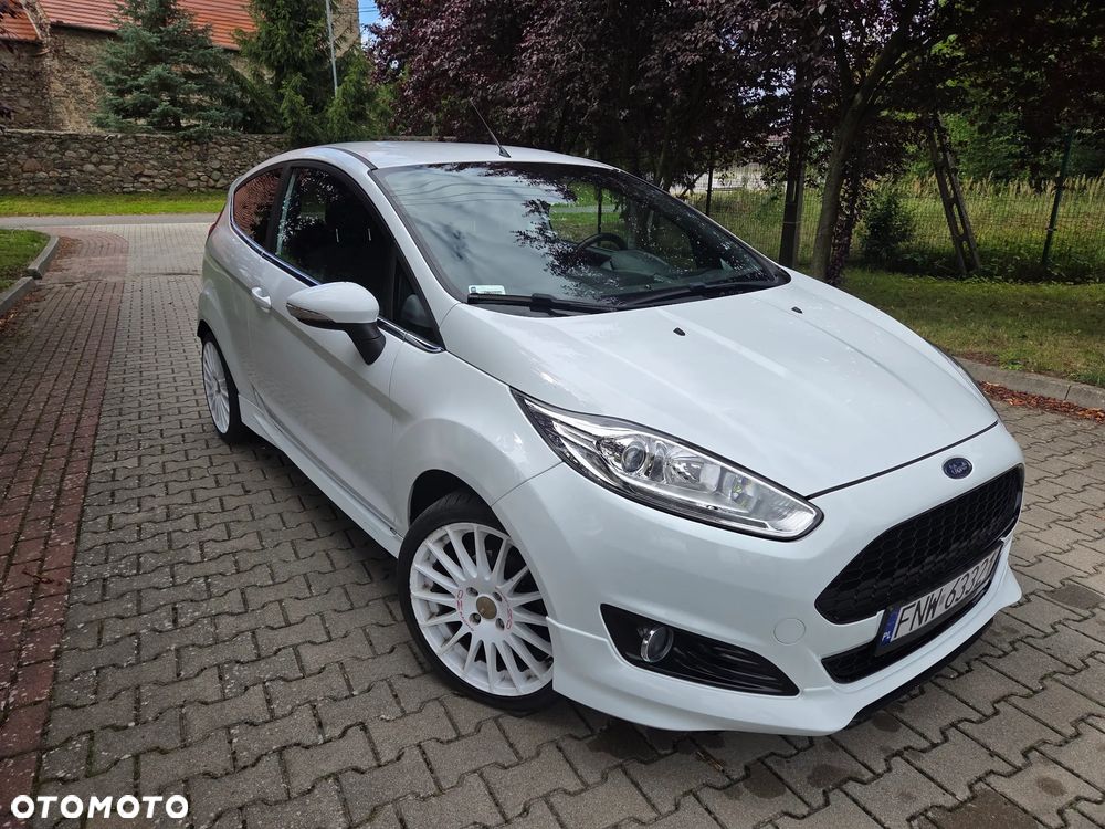 Ford Fiesta - 26