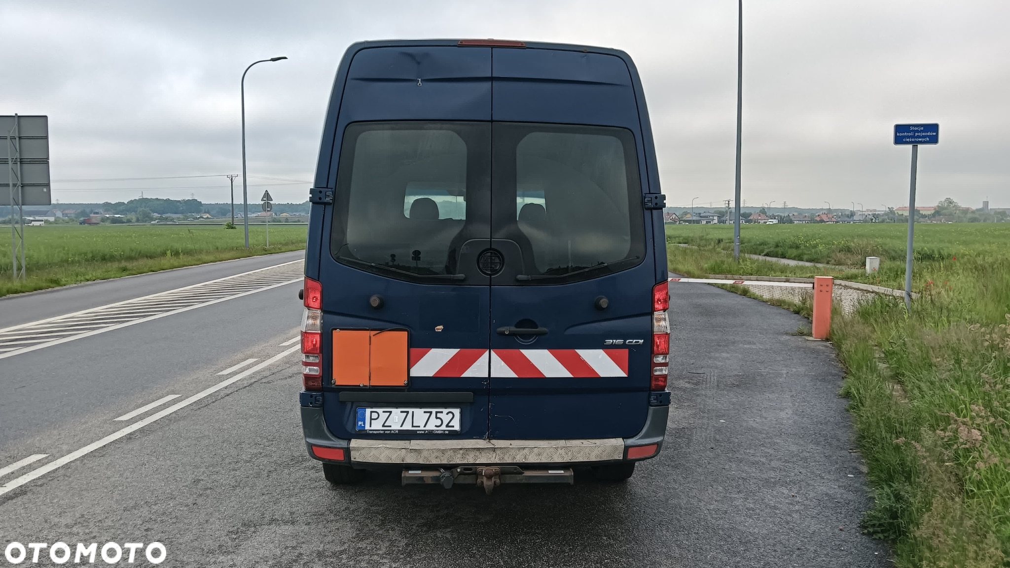 Mercedes-Benz Sprinter - 7