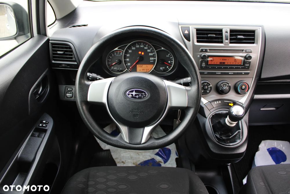 Subaru Trezia - 18