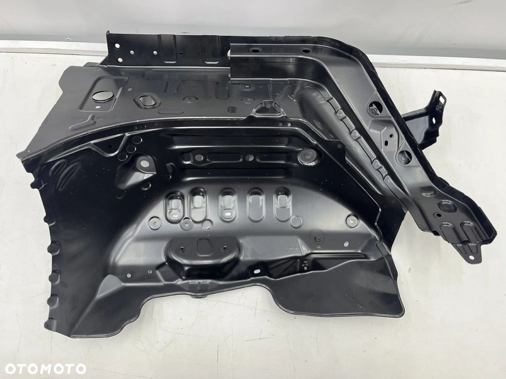 Poszycie Suzuki Jimny 4 IV 18r.- NOWY prawy przedni fartuch nadkola ćwiartka mocowanie akumulatora w - 6