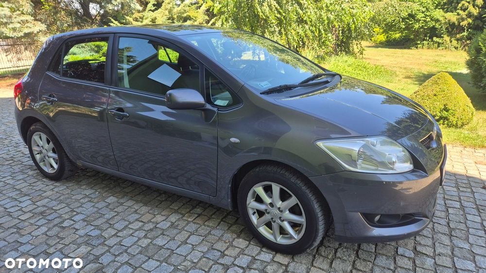 Toyota Auris - 3