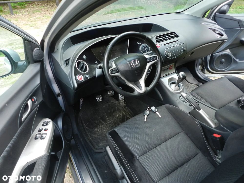 Honda Civic 1.8i-VTEC Type S - 14