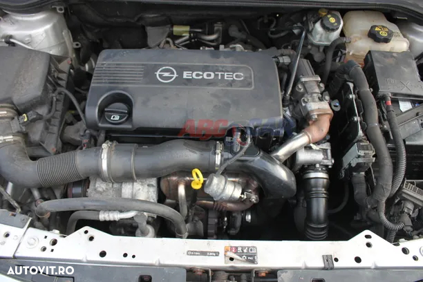 Motor complet fara subansamble Opel Astra J 2010-2012  1.7 CDTI cod motor: A17DTJ - 6