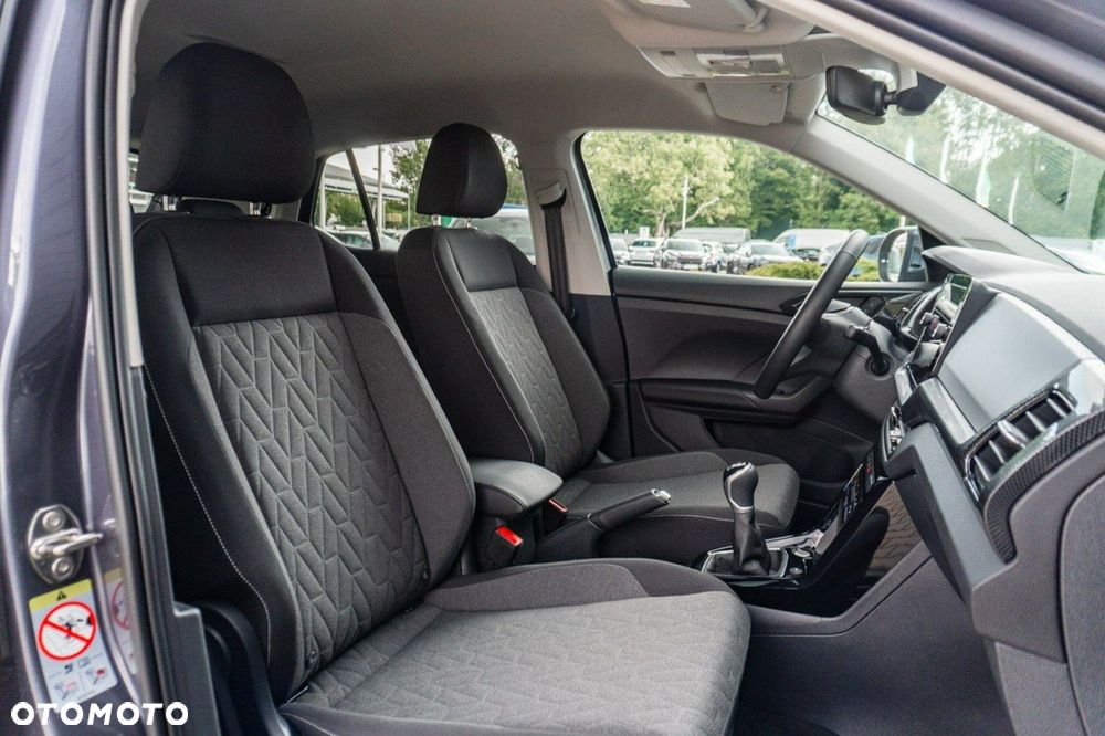 Volkswagen T-Cross - 14