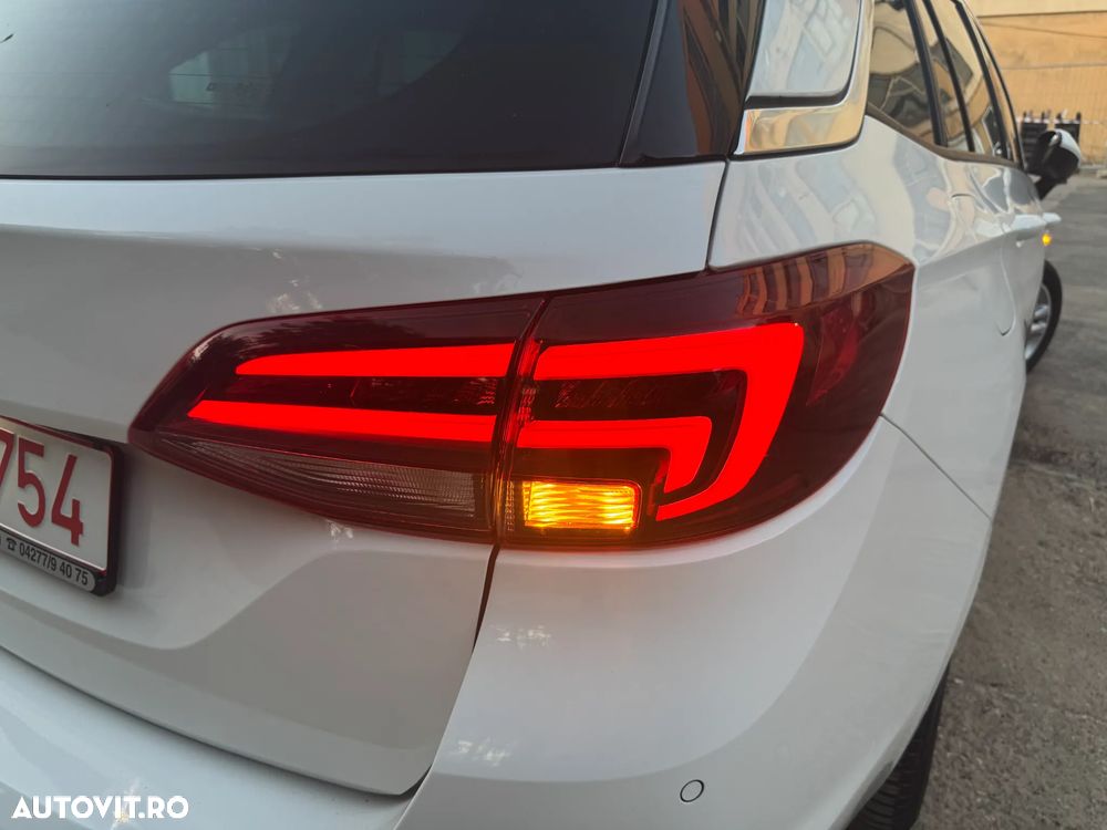 Opel Astra 1.6 D (CDTI) Sports Tourer Innovation - 24