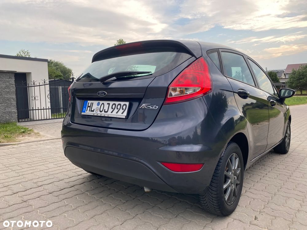 Ford Fiesta 1.25 Champions Edition - 11