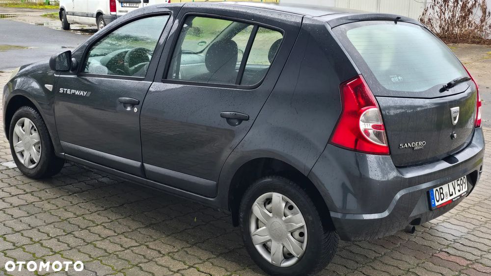 Dacia Sandero 1.2 16V - 7
