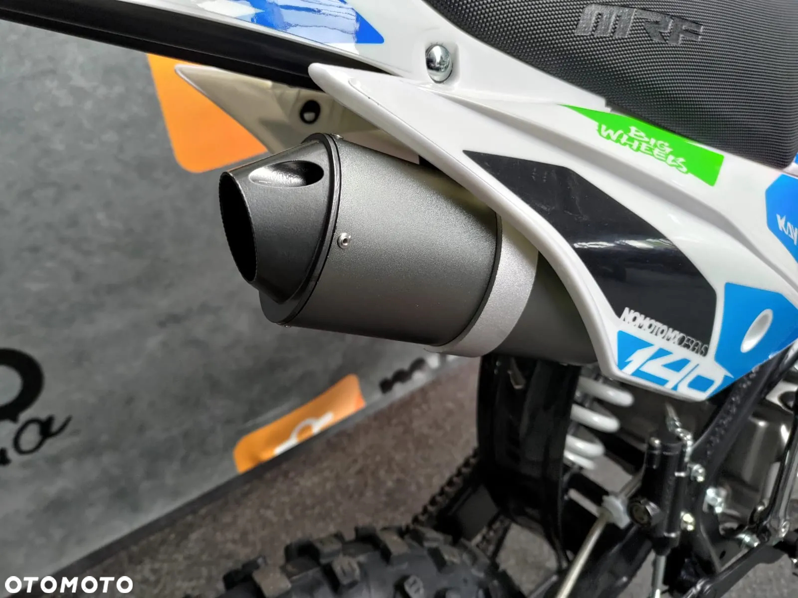 MRF Inny - 19