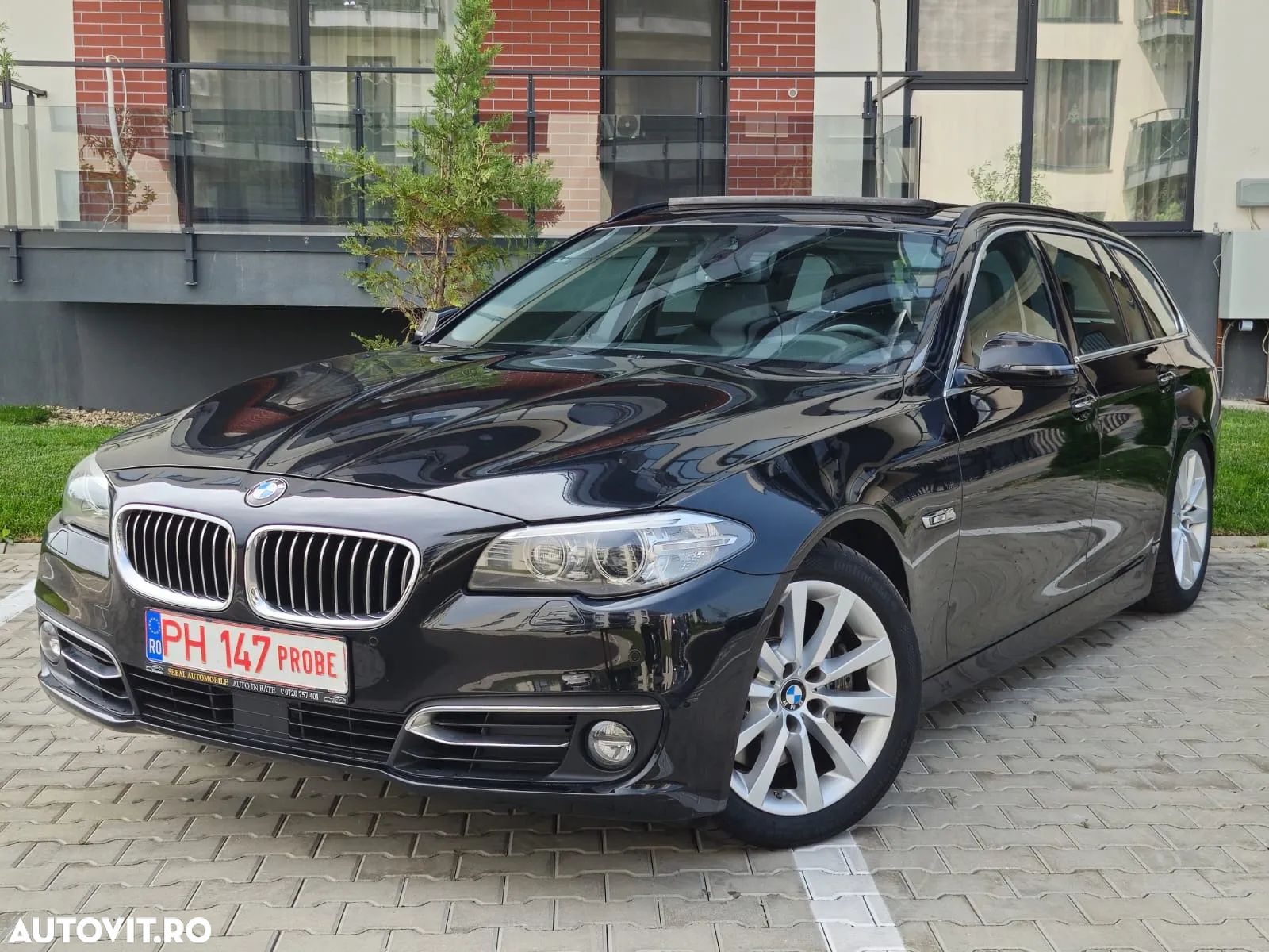 BMW Seria 5 525d Touring Aut. Luxury Line - 1