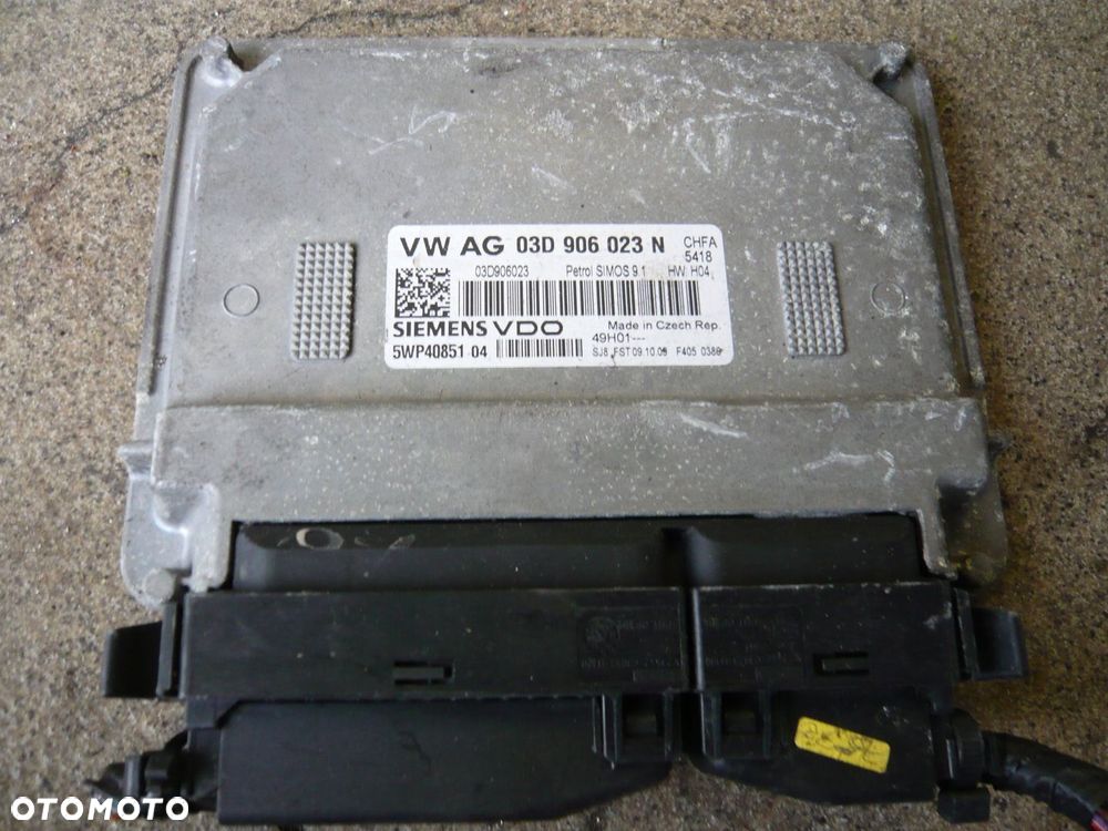 Komputer Sterownik Silnika 5WP4085104 Skoda Fabia II - 1