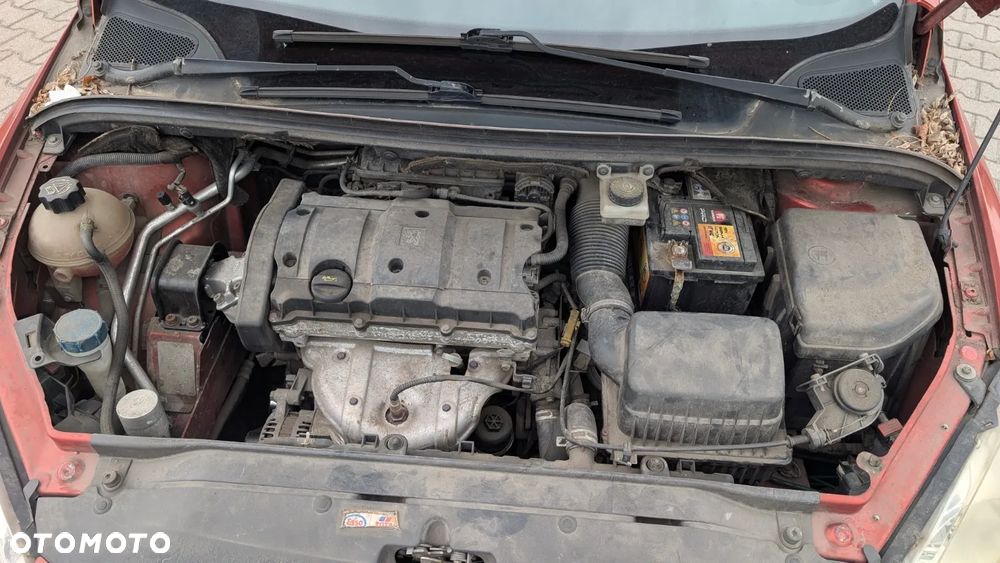 Peugeot 307 1.6 - 8