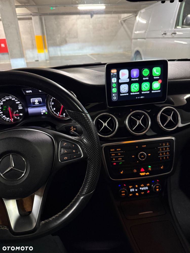 Mercedes-Benz CLA 250 7G-DCT - 7